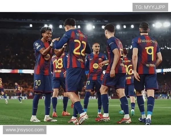 巴萨重返欧冠强队行列竞争格局调整,对赛季走势形成制约 巴萨重返欧冠强队行列竞争格局调整,对赛季走势形成制约